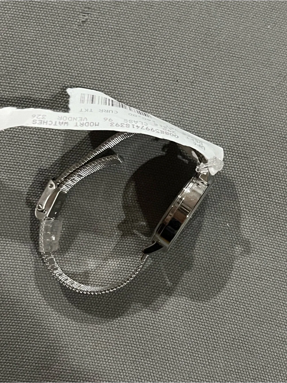 OLIVIA BURTON Silver Glitter Dial Silver Mesh Strap Watch